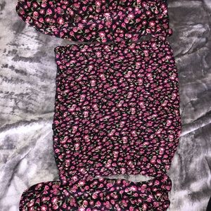 Flower print off the shoulder crop top